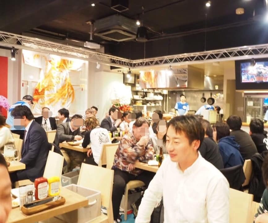 ジャイアント馬場バルの店内の様子